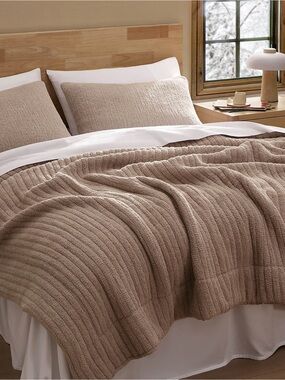 Sunday Citizen Snug Piped Comforter Taupe King/Cal King NWT
